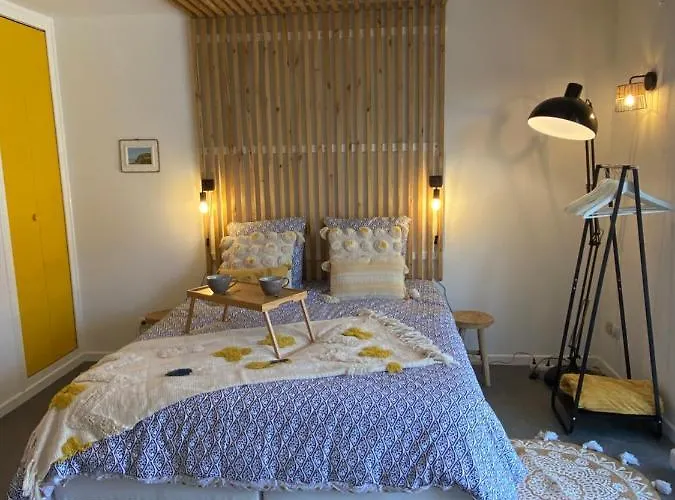 Appartement House A Bord De *