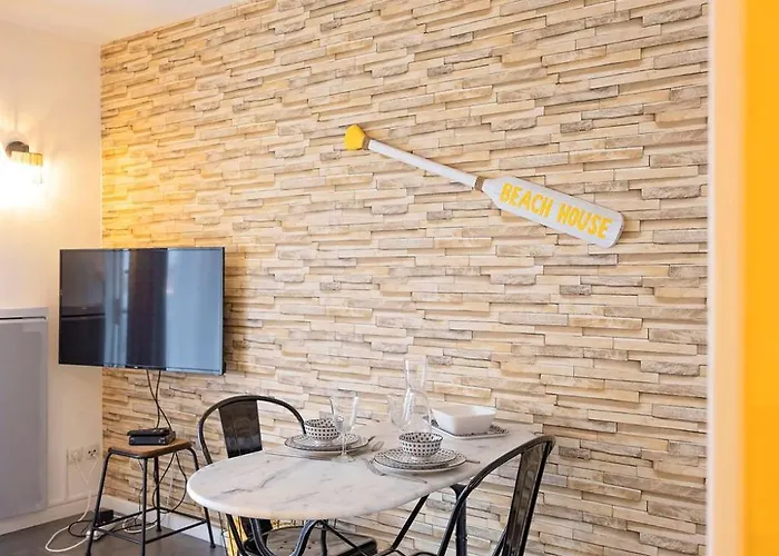 House A Bord De Appartement